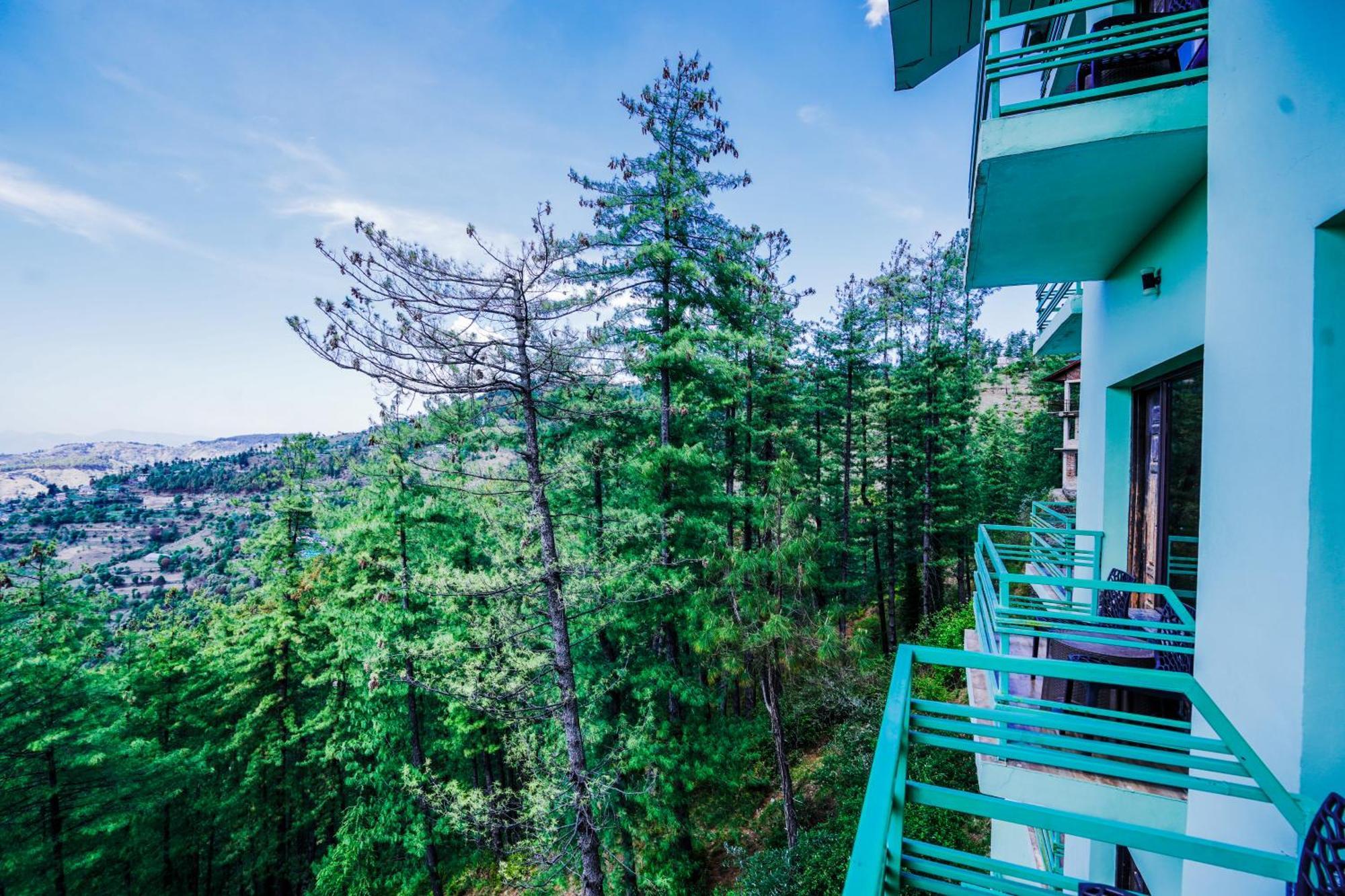 Himalayan Mountain And Valley View - Garden With Bonefire - Ample Parking - Luxury Balcony Rooms -By Aachman Stays!! Mashobra 西姆拉 外观 照片